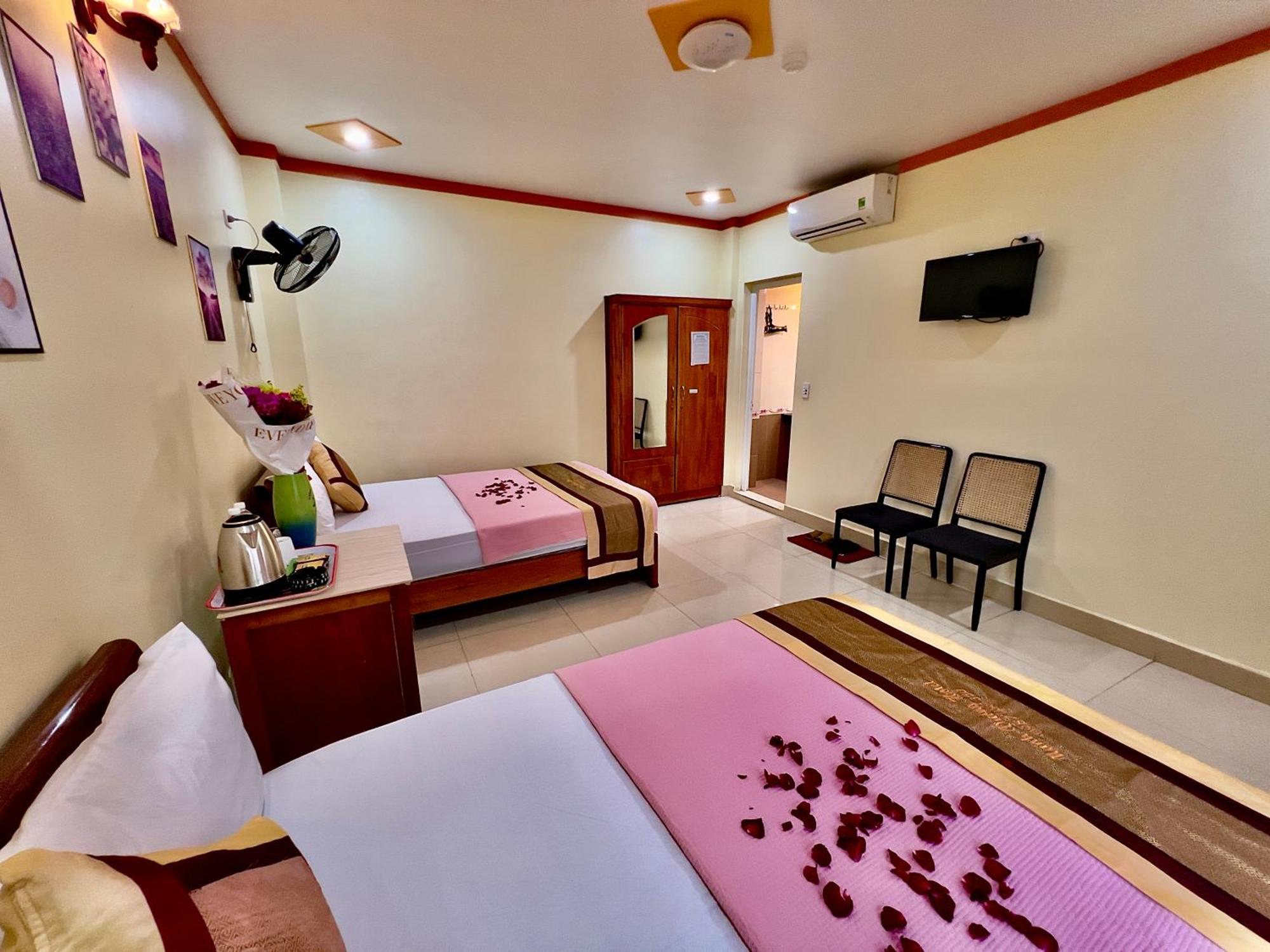 Manh Vuong Hotel Catba Dong Khe Sau Dış mekan fotoğraf