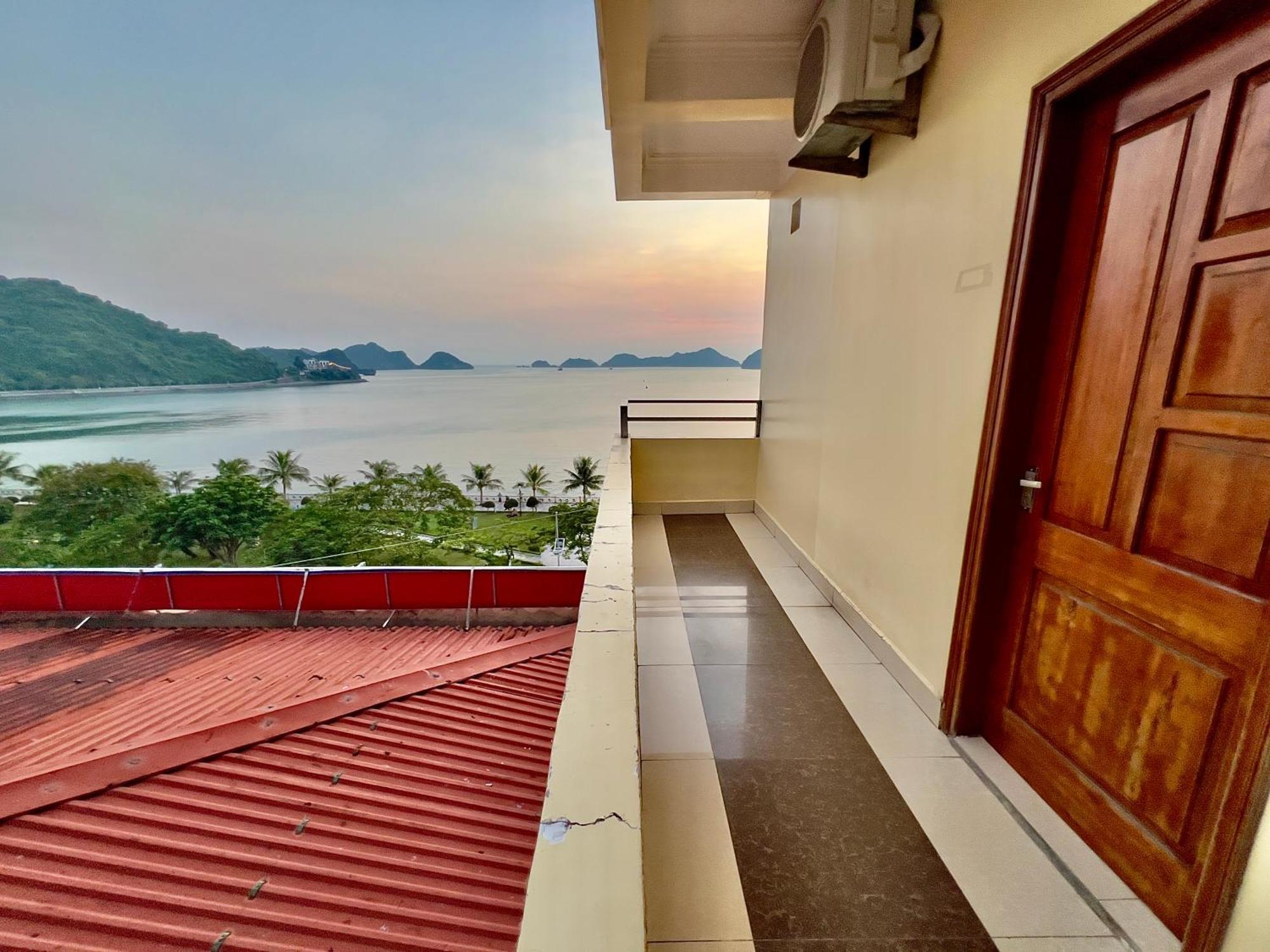 Manh Vuong Hotel Catba Dong Khe Sau Dış mekan fotoğraf